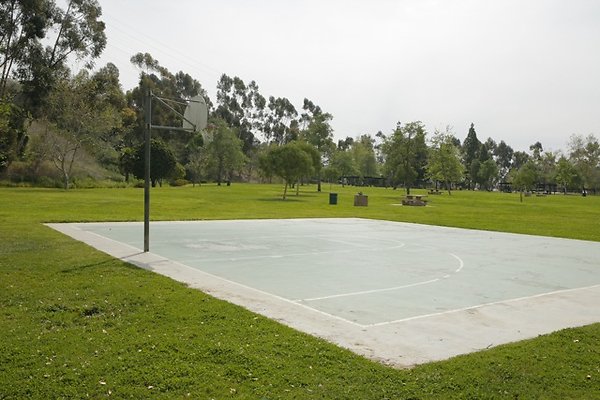 KHahn Olympic BBall - 05