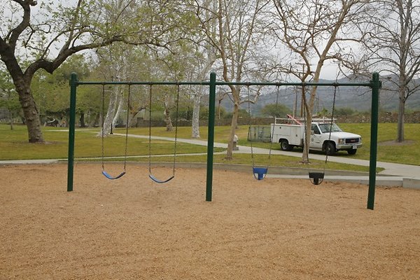 Verdugo Park plgrnd - 07