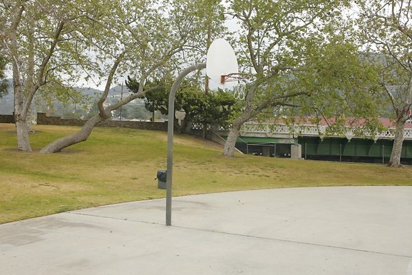 Verdugo Park plgrnd - 18
