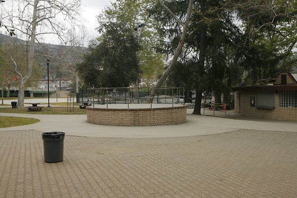 Verdugo Park plgrnd - 37