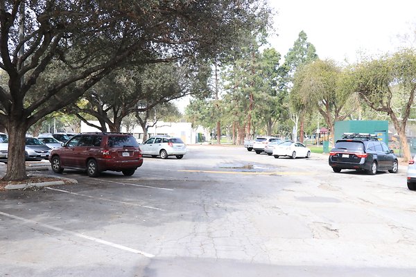 EldordoEast Basketball parking - 05