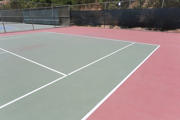 Griffith Tennis  - 07