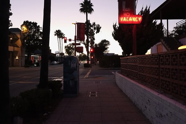 ElRio Motel Glendale night - 2 of 14