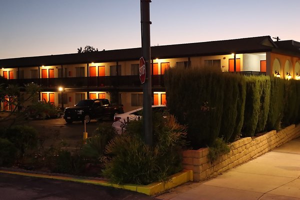 IslanderMotel EagleRock - 8 of 28